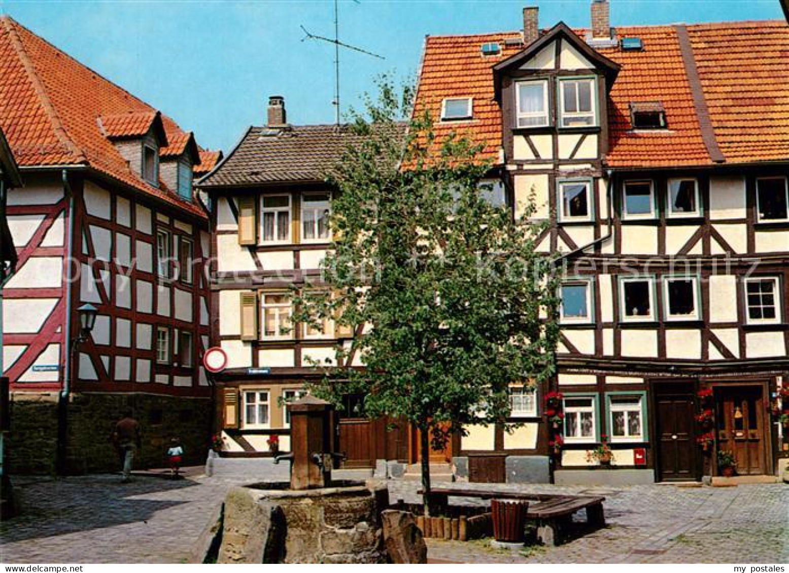 73247829 Alsfeld Brunnen Fachwerkhaeuser Altstadt Alsfeld - Alsfeld