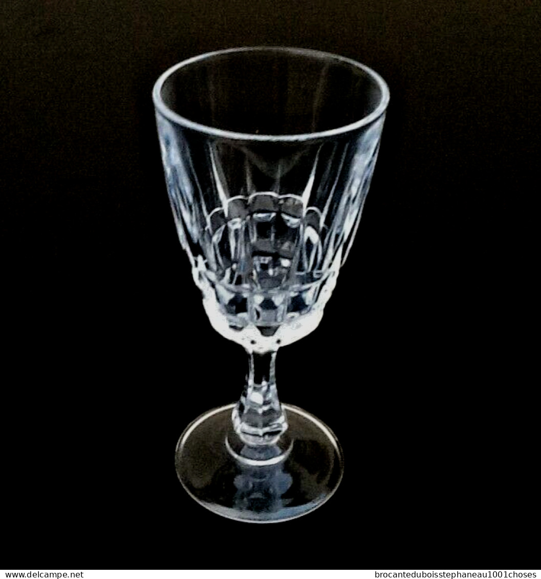 Années 1970  6 Verres Taillés Cristal D' Arques France Modèle Pompadour - Verres