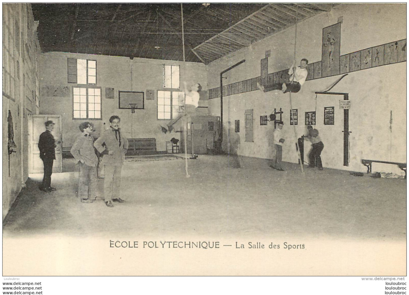 PARIS V ECOLE POLYTECHNIQUE  LA SALLE DES SPORTS - Arrondissement: 05