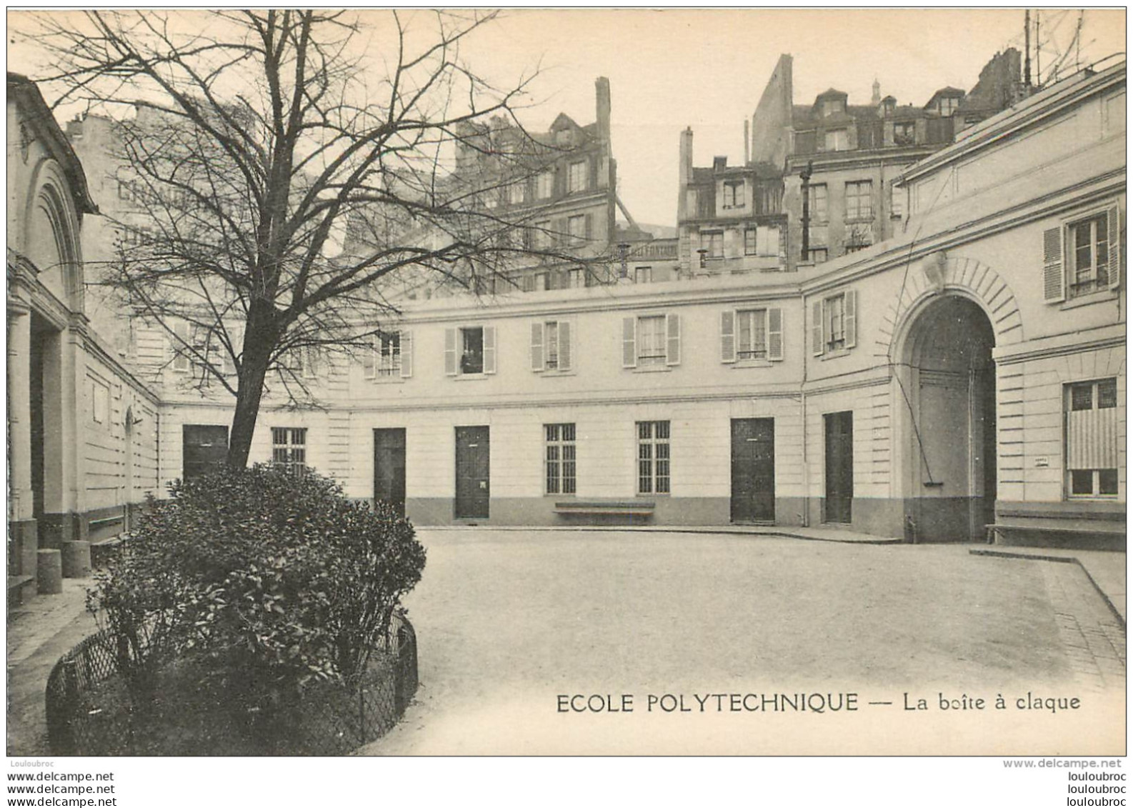 PARIS V  ECOLE POLYTECHNIQUE LA BOITE A CLAQUE - Arrondissement: 05