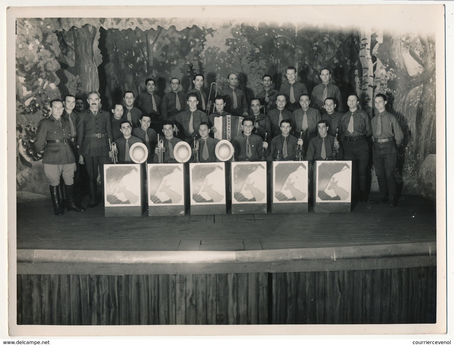 Photographie Originale 18 X 24 - Orchestre De Variétés / Militaires - Guerre, Militaire