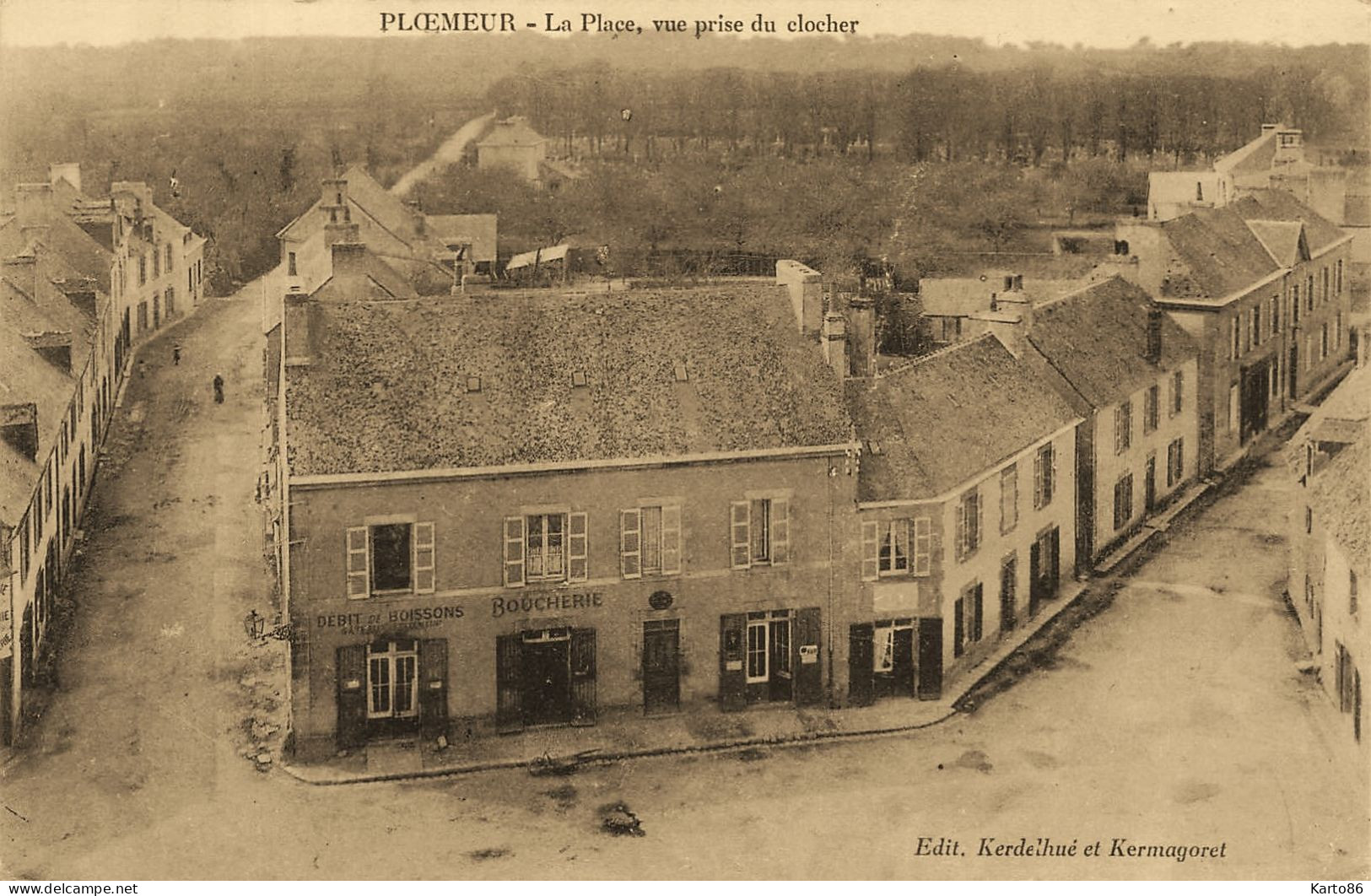 Ploemeur * La Place Du Village Vue Prise Du Clocher * Boucherie Débit Boissons *au Dos Cachet Régiment Artillerie à Pied - Ploemeur