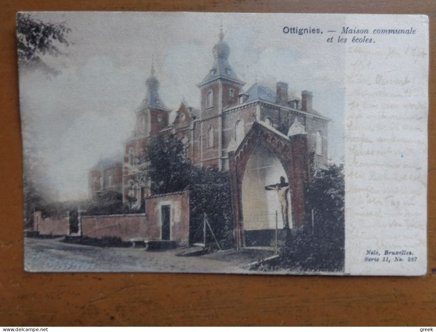 Ottignies: Maison Communale Et Les écoles --> Beschreven - Ottignies-Louvain-la-Neuve