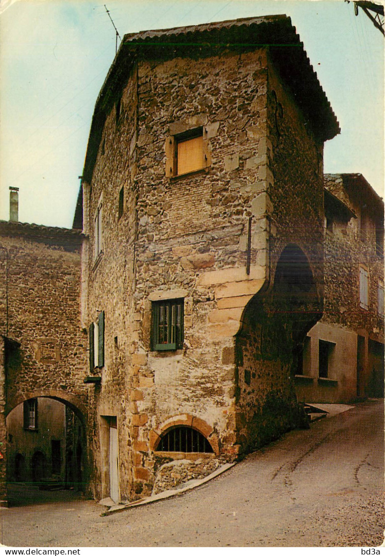 07 -  SERRIERES SUR RHONE - MAISON RENAISSANCE - Serrières