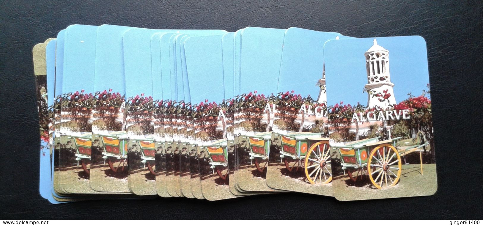 Très joli jeu complet 54 cartes ALGARVE portrait anglais très colorés en état proche du neuf