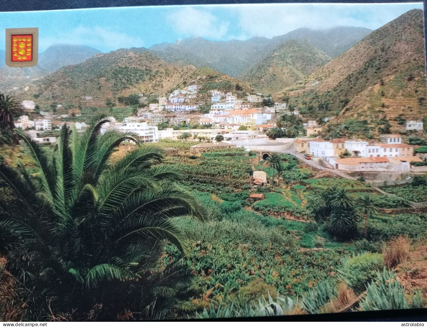 La Gomera, Vallehermoso, Vista General (Canarias) CP Sín Circular. Escudo De Oro - Gomera