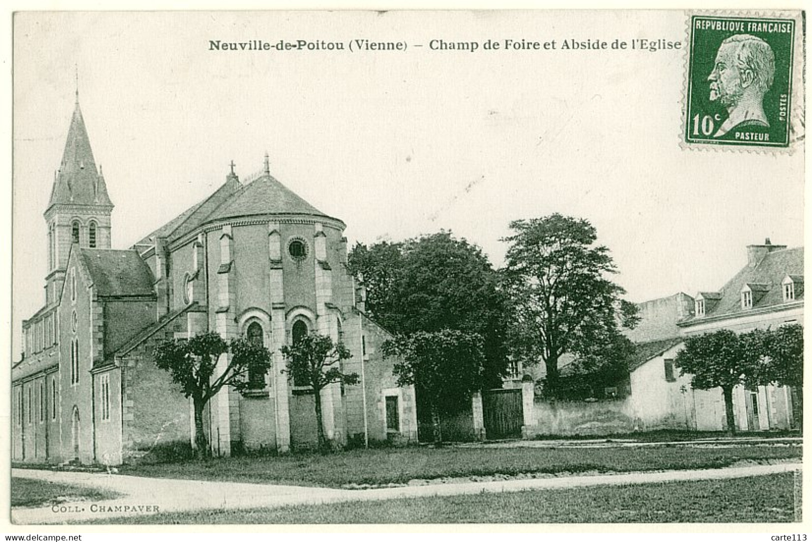 86 - B15428CPA - NEUVILLE DE POITOU - Champ De Foire Et Abside Eglise - Très Bon état - VIENNE - Neuville En Poitou