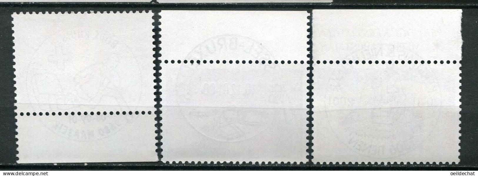 26346 Belgique N°3017, 3039/40° Croix-Rouge, Noël, Timbre De Deuil  2001  TB - Oblitérés