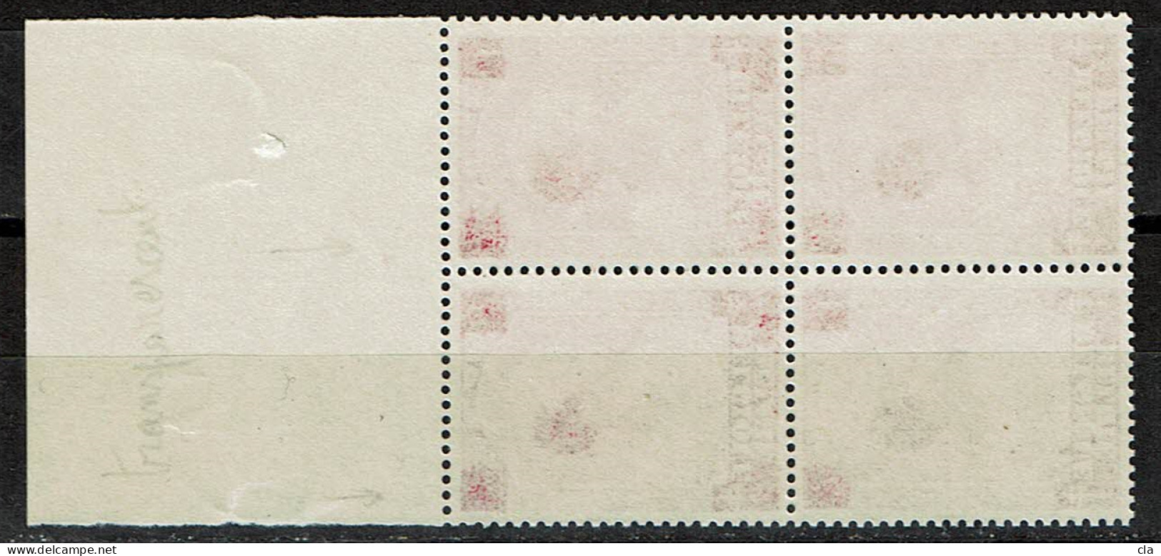 463  Bloc 4  **  Transparent - 1931-1960