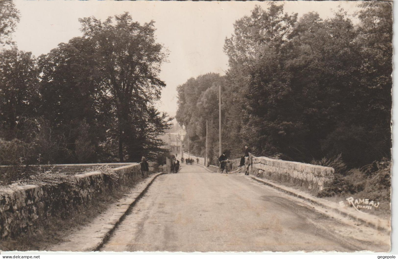 LARDY - Le Pont De L'Hêtre - Lardy