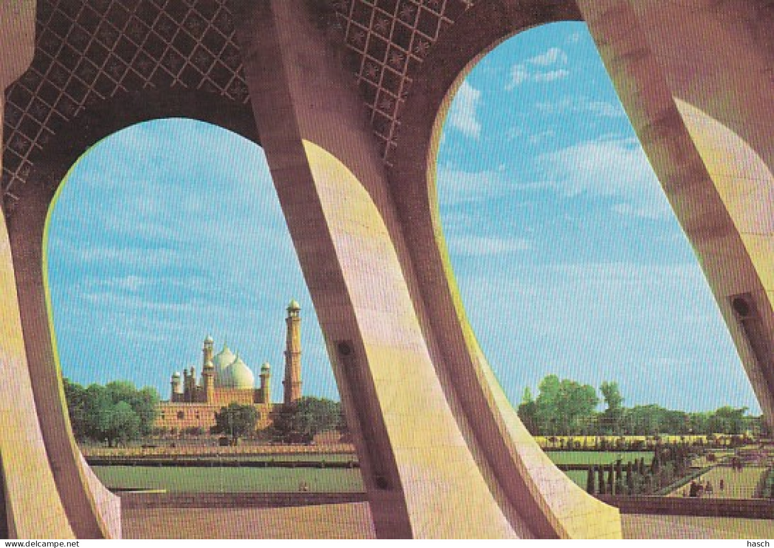 2852	143	Pakistan, Badshahi Mosque Lahore - Pakistan