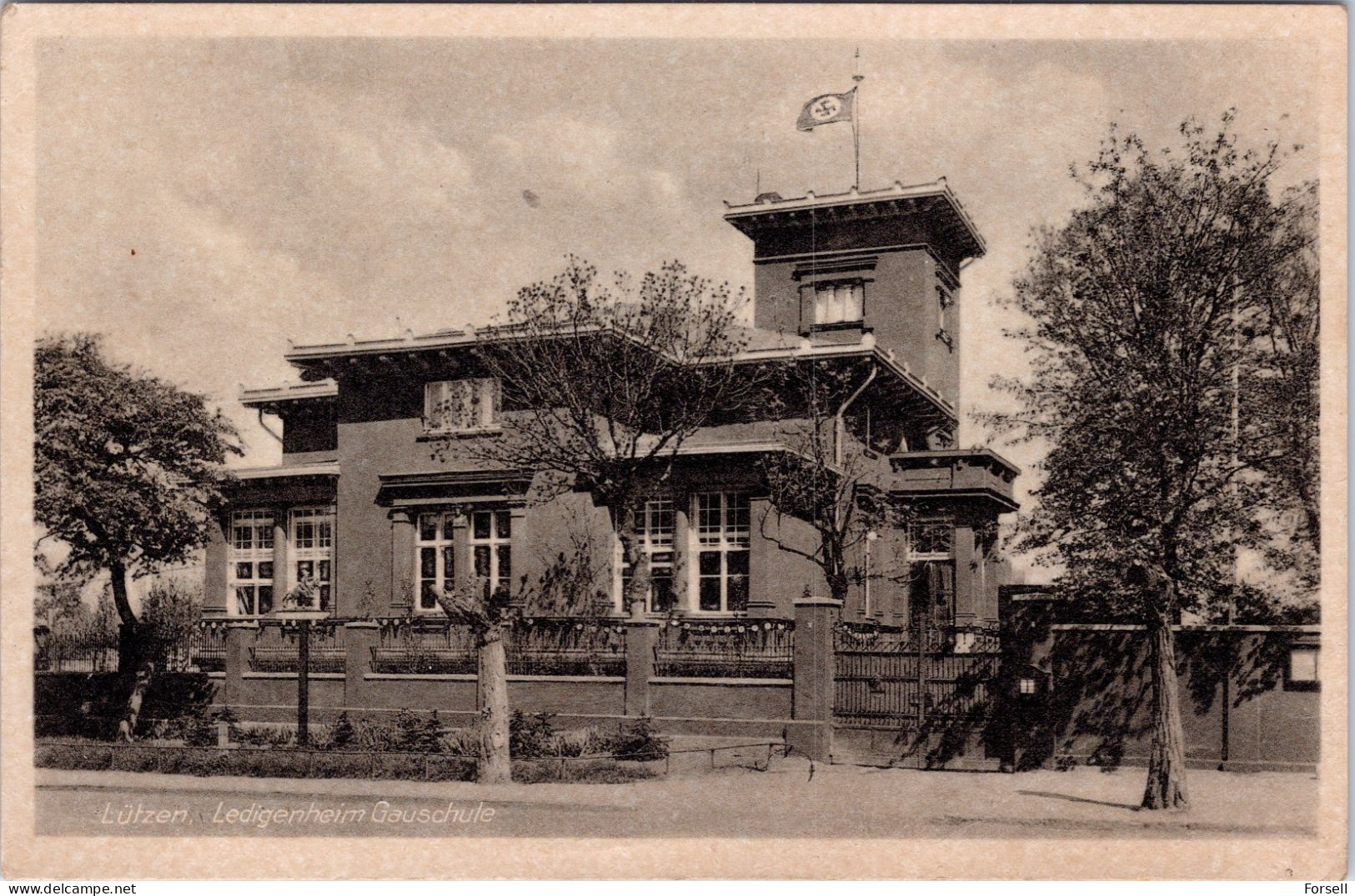 Lützen , Ledigenheim Gauschule (3.Reich Fahne , Svastika) (Ungebraucht) - Lützen