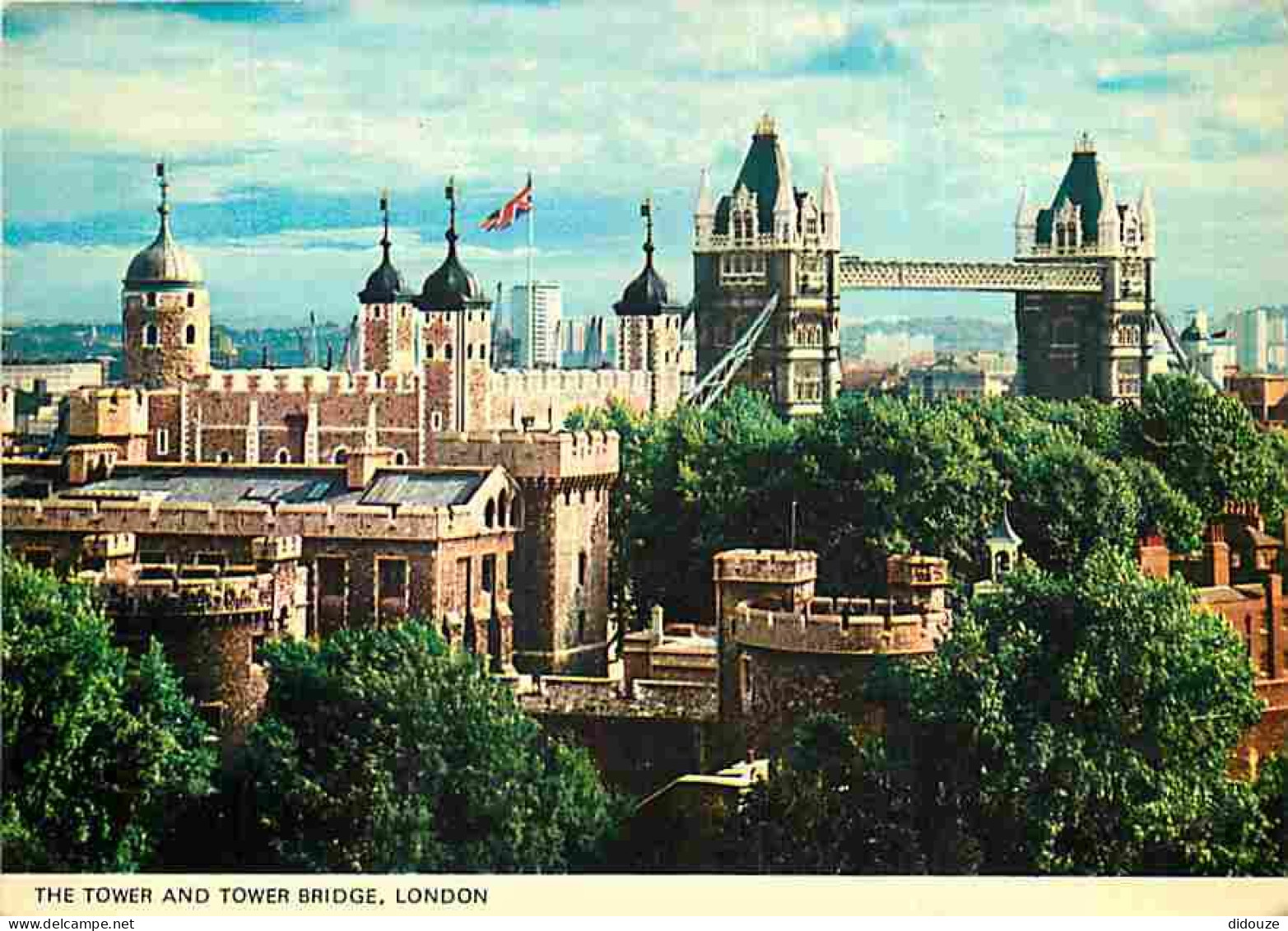 Royaume Uni - Londres - The Tower Of London And Tower Bridge - CPM - UK - Voir Scans Recto-Verso - Tower Of London