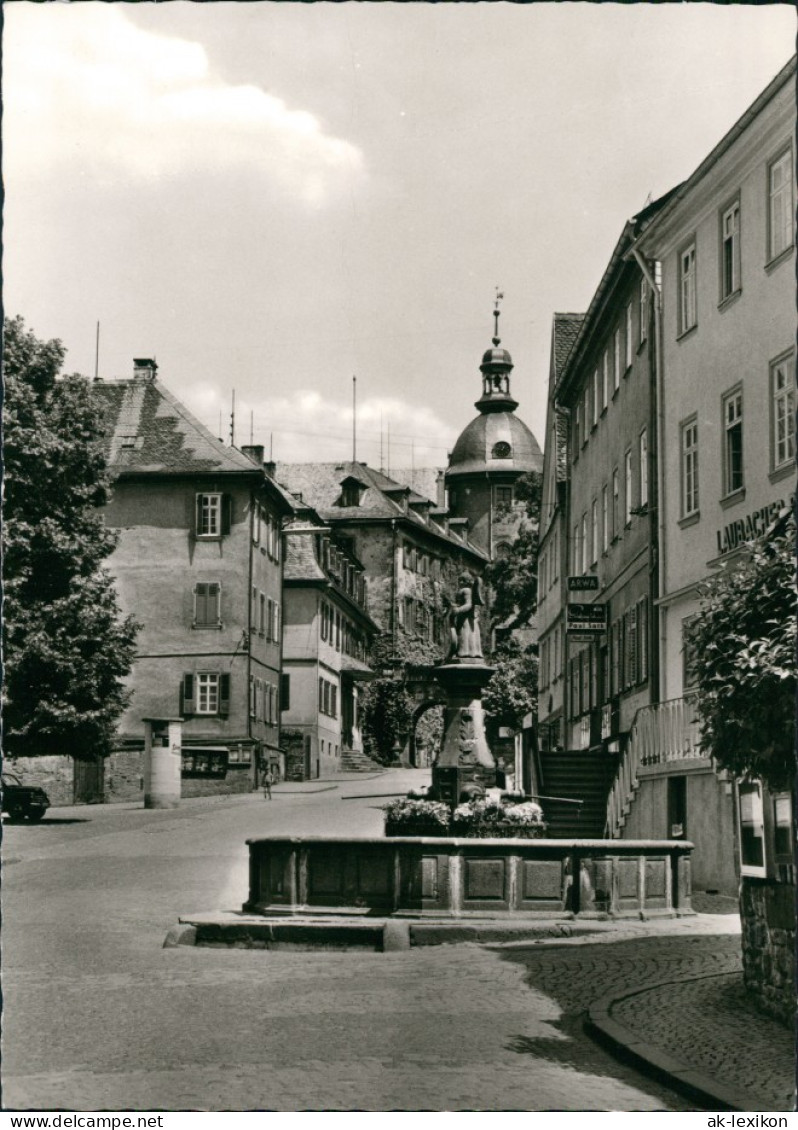 Ansichtskarte Laubach (Hessen) Strassen Partie Am Engelsbrunnen, Brunnen 1960 - Laubach