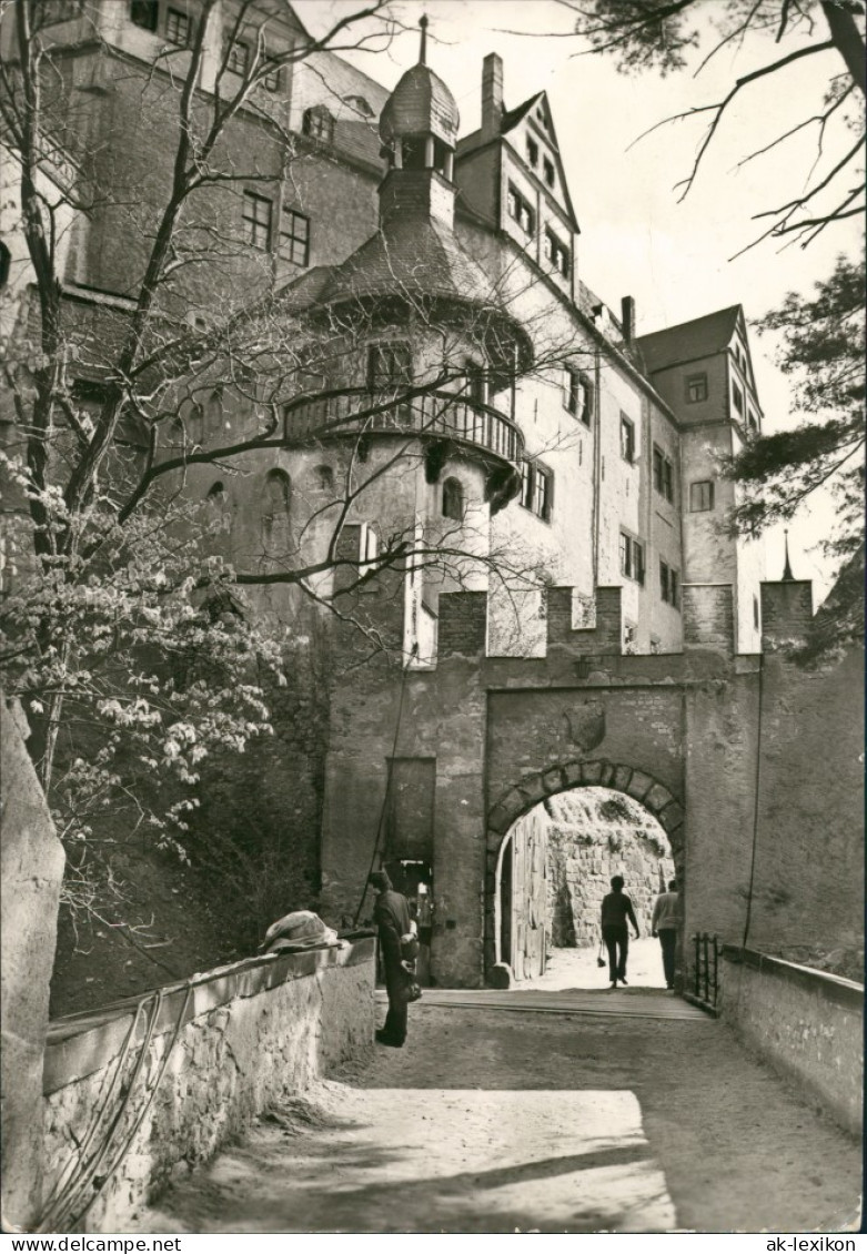 Ansichtskarte Rochsburg-Lunzenau Schloss Rochsburg - äußeres Tor 1976 - Lunzenau