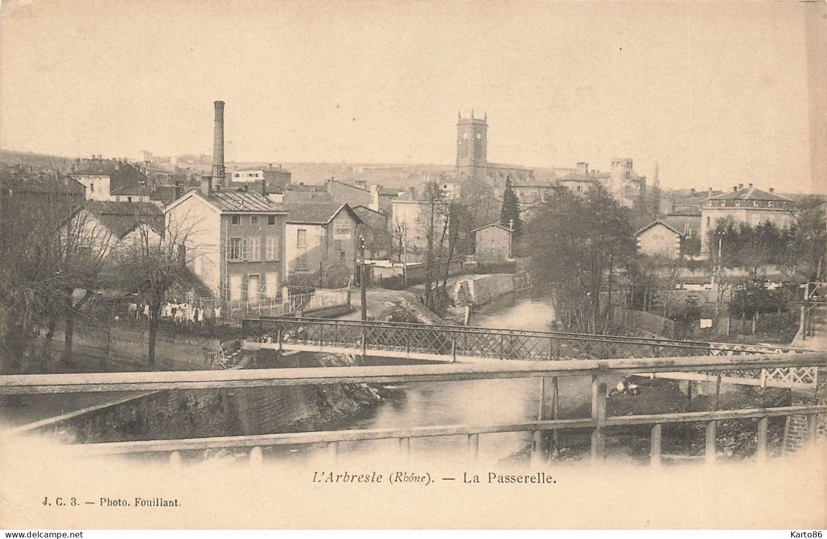 L'arbresle * Vue Sur Le Village Et La Passerelle * Pont Usine - L'Arbresle