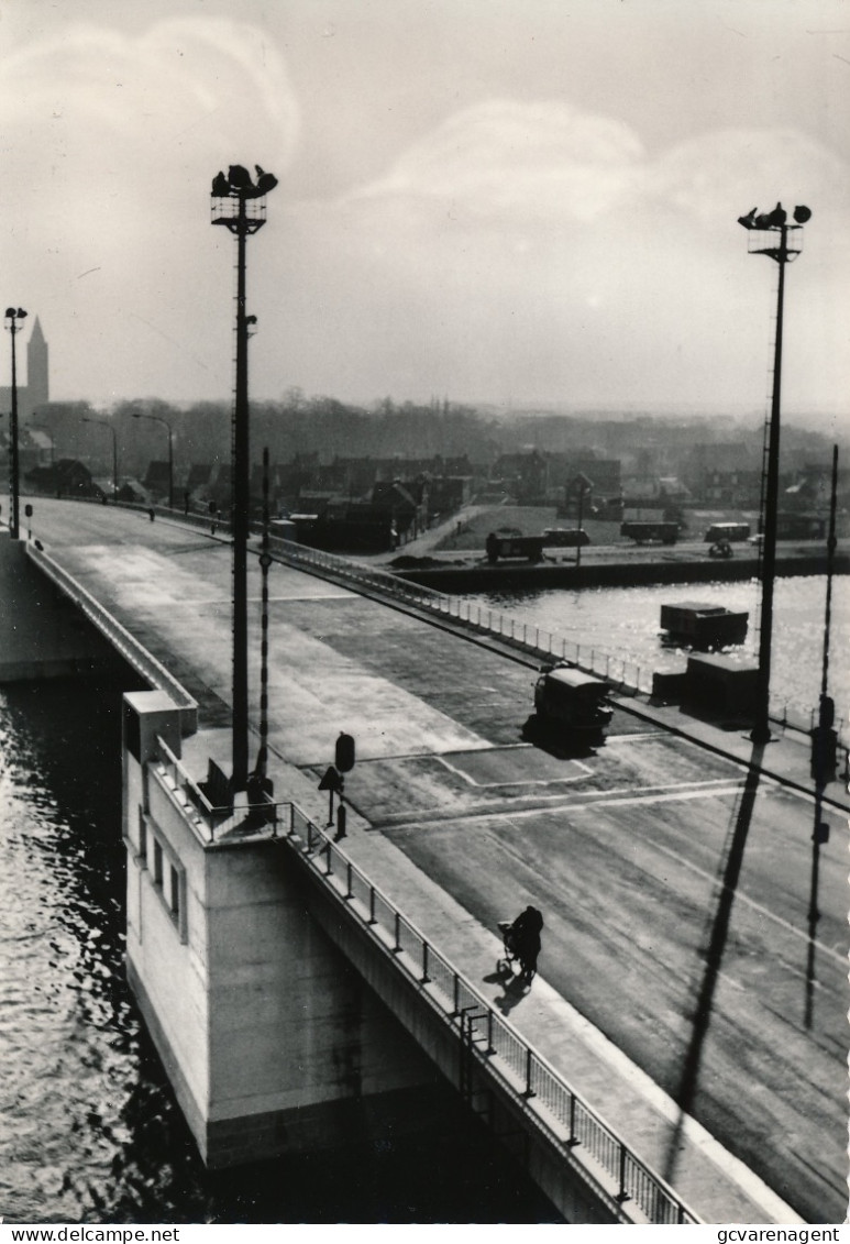 ZELZATE  ZICHT OP BRUG        FOTOKAART             ZIE AFBEELDINGEN - Zelzate