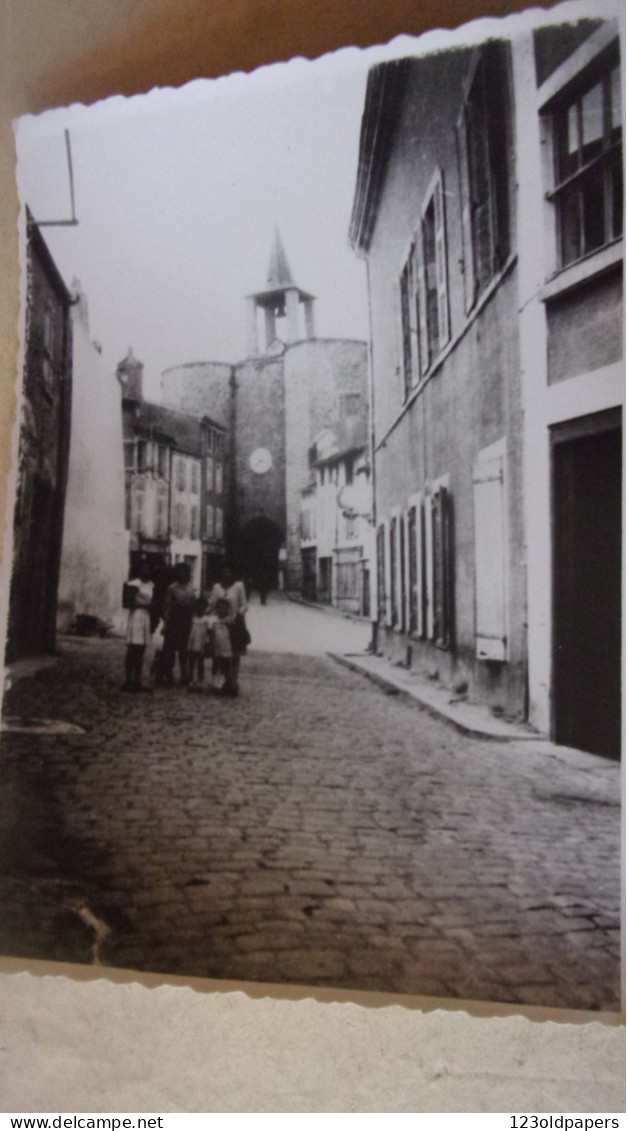 SNAPSHOT PHOTO AMATEUR  1947 PARTHENAY DEUX SEVRES - Plaatsen