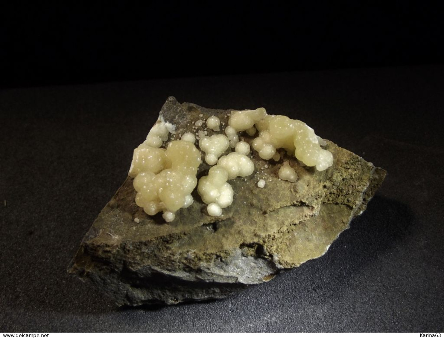 Calcite On Matrix ( 6 X 3.5 X 2.5 Cm ) Montalto De Castro - Viterbo - Lazio - Italy - Mineralien