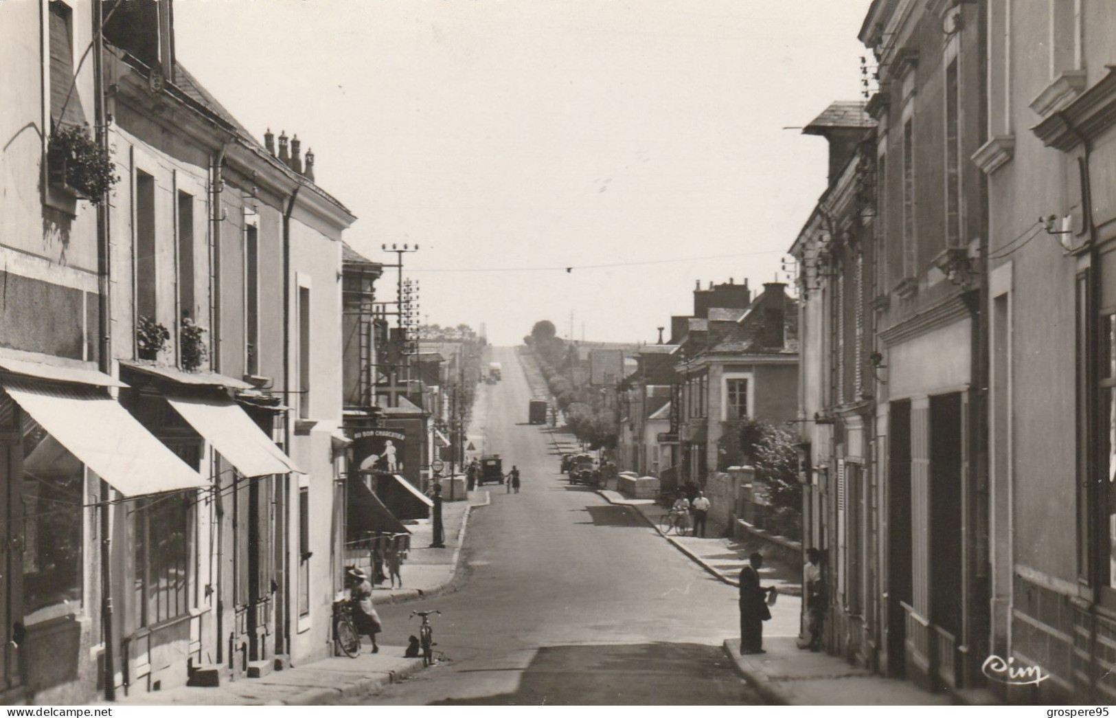 CONNERRE RUE DE PARIS 1952 - Connerre