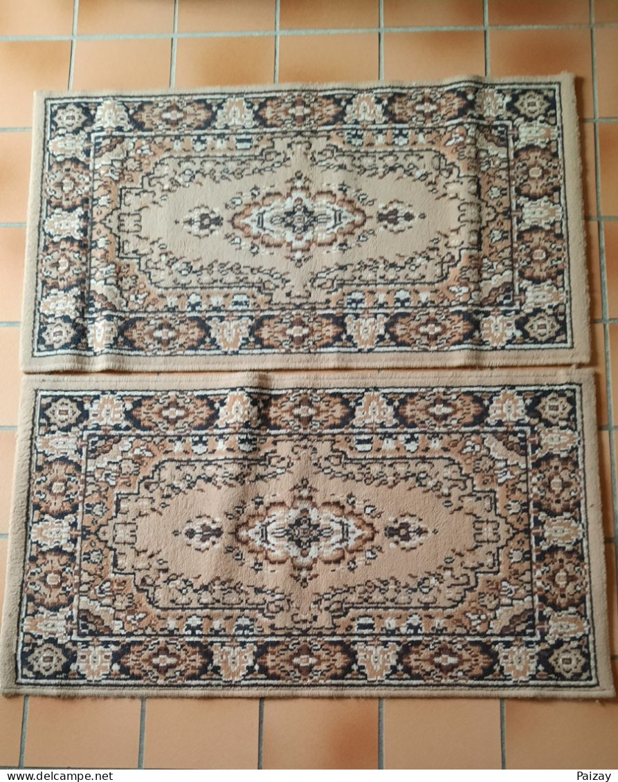 2 Tapis Style Descente De Lit Ou Autres 106 Cm X 59 Cm Bon état - Rugs, Carpets & Tapestry