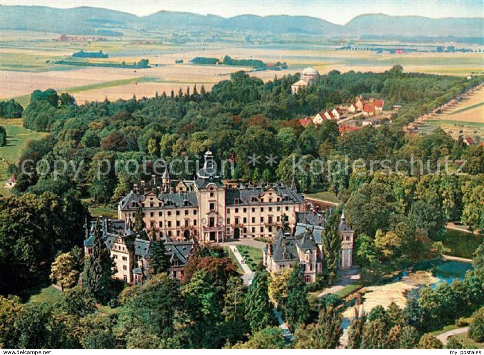 73232729 Bueckeburg Fliegeraufnahme Schloss Mausoleum Wesergebirge Bueckeburg - Bueckeburg