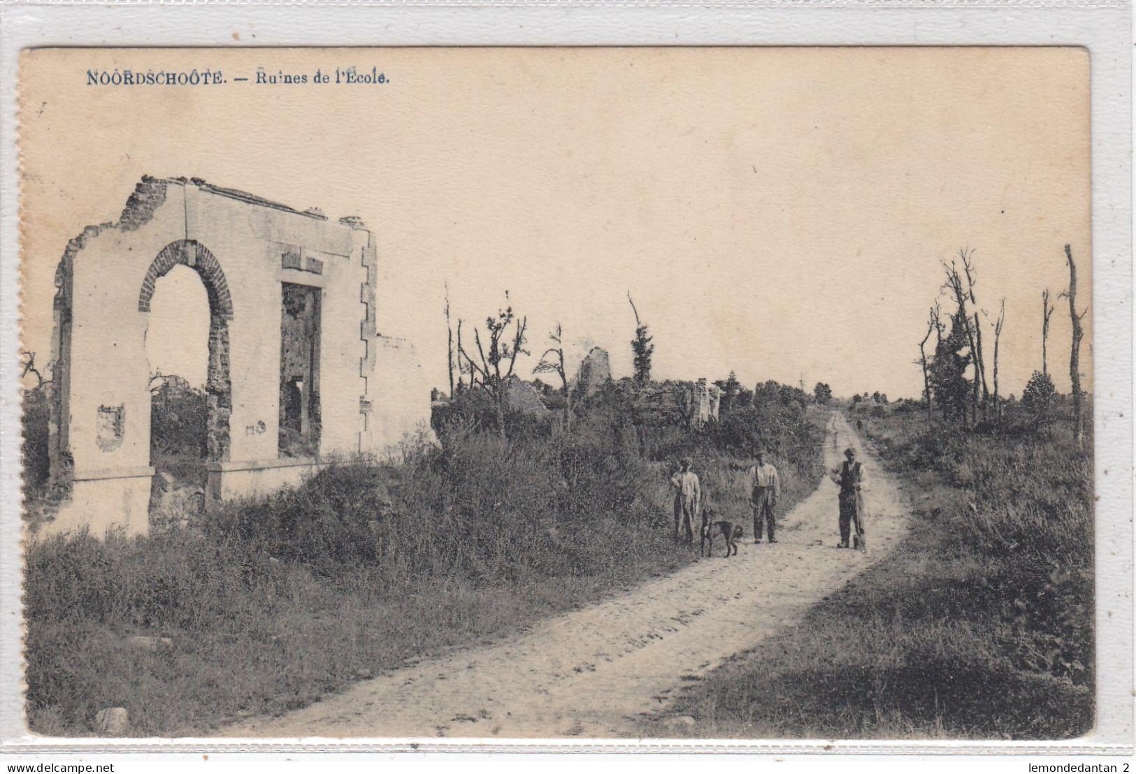 Noordschoote. Ruines De L'école. * - Lo-Reninge