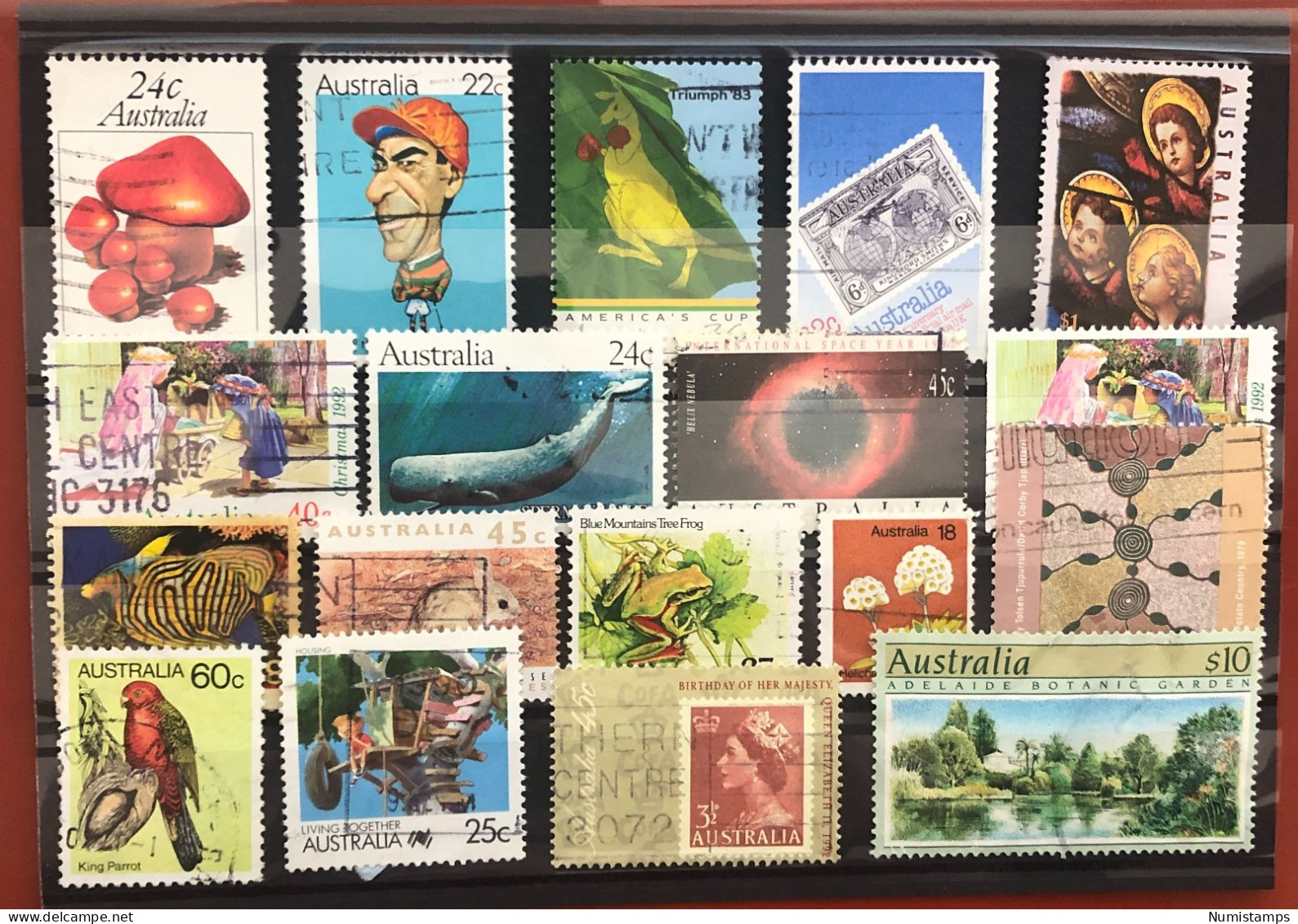 Australia - Stamps (Lot 8) - Colecciones