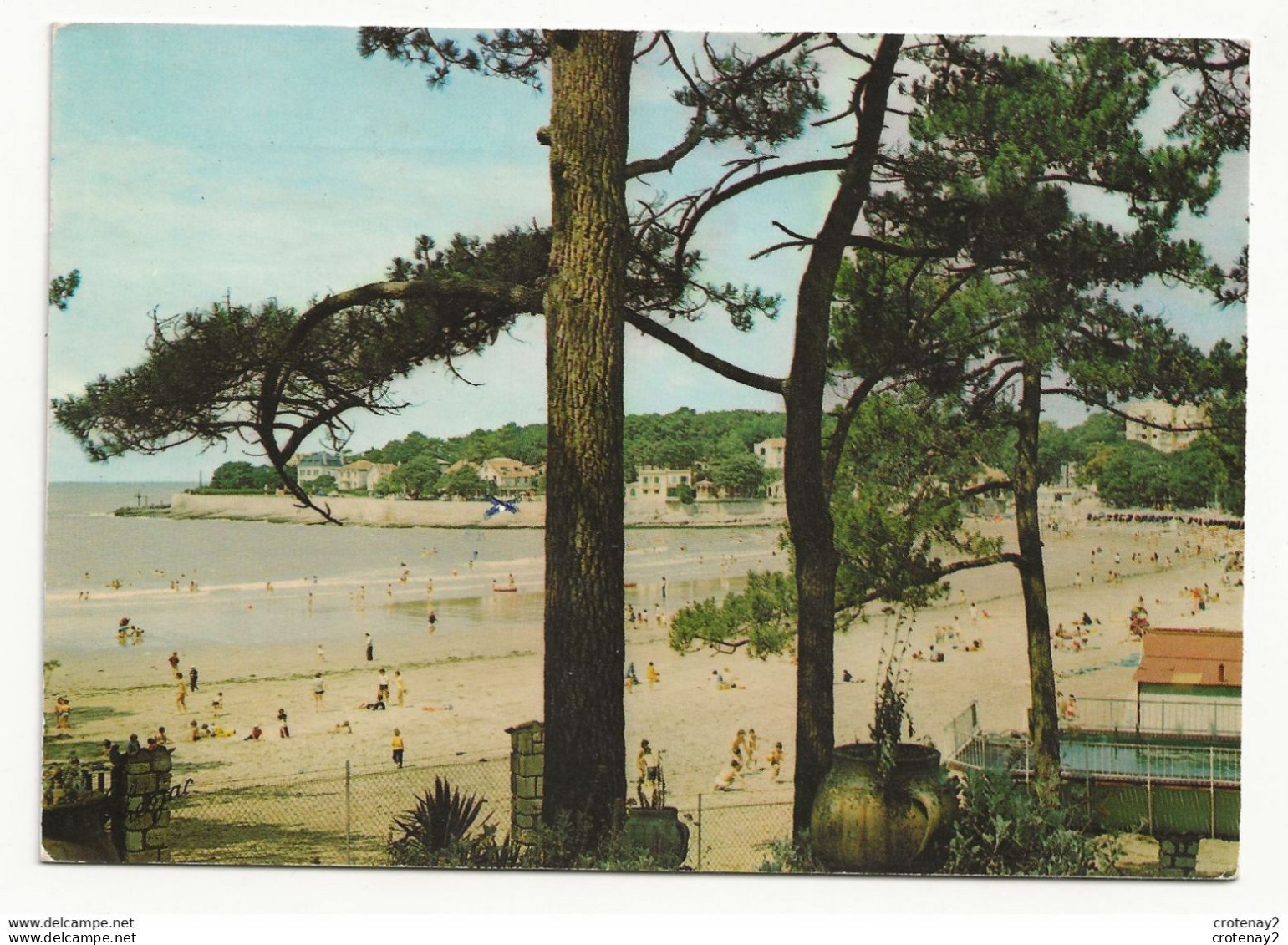 17 VAUX NAUZAN N°4 La Plage De Nauzan En 1975 Baignade Enfants Piscine - Vaux-sur-Mer