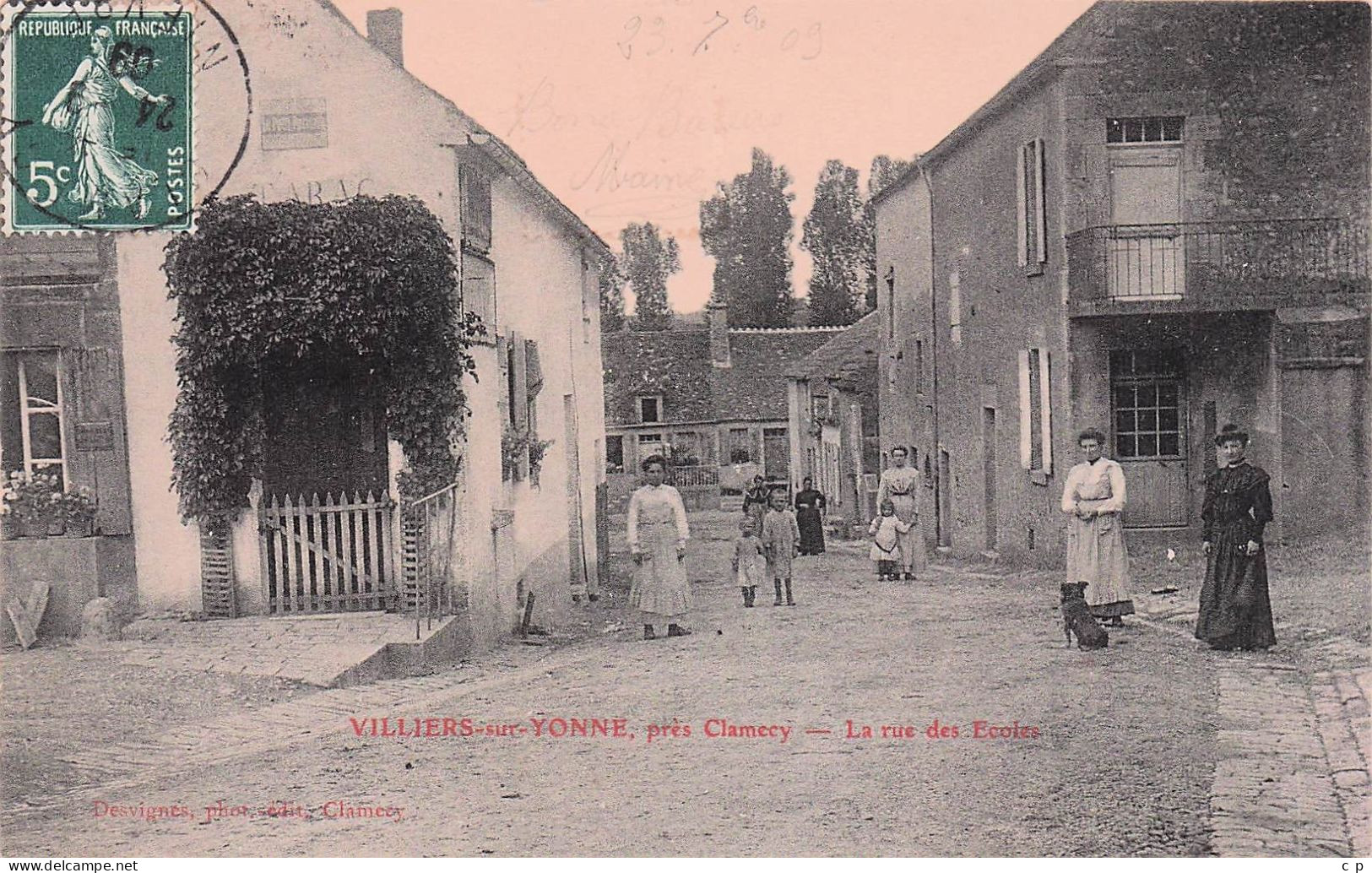 Villiers Sur Yonne - La Rue Des Ecoles - CPA °Jp - Saint Sauveur En Puisaye