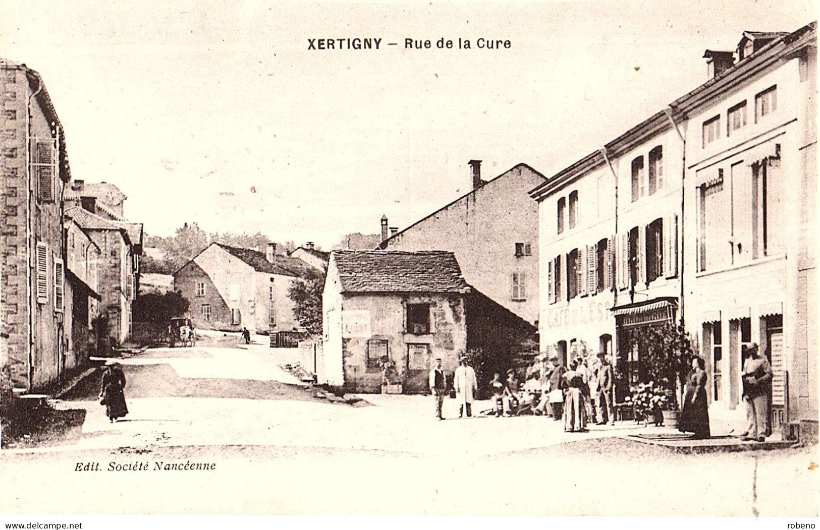 88 XERTIGNY Rue De La CURE  Rassemblement Devant Le Magasin - Xertigny