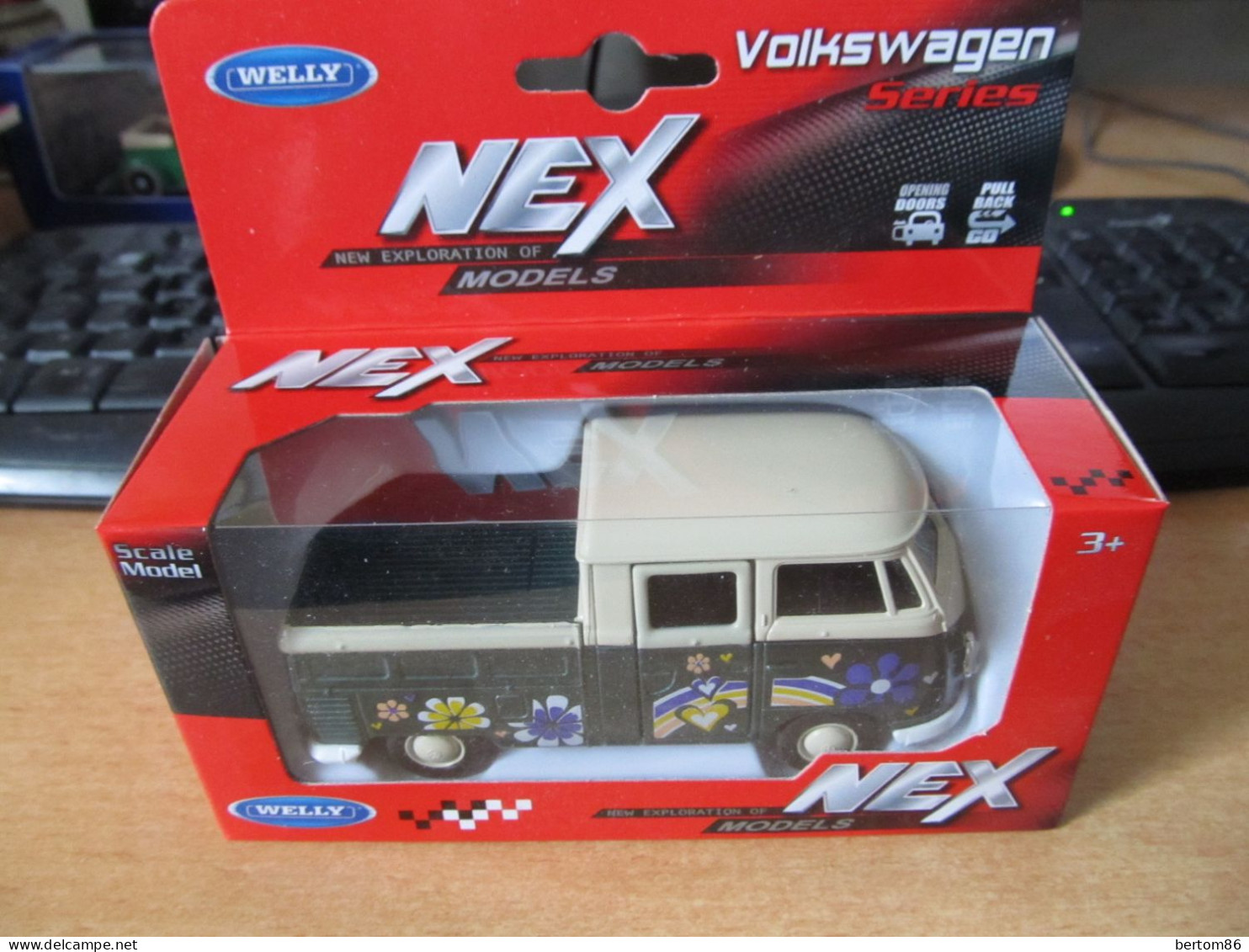 WELLY NEX - VOLKSWAGEN DOUBLE CABINE PICK UP - ETAT NEUF SOUS BLISTER - - Otros & Sin Clasificación