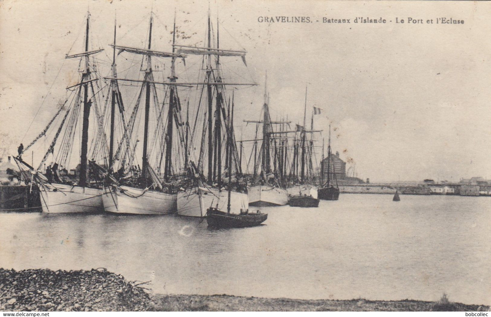 GRAVELINES (Nord):  Bateaux D'Islande - Le Port Et L'Ecluse - Gravelines
