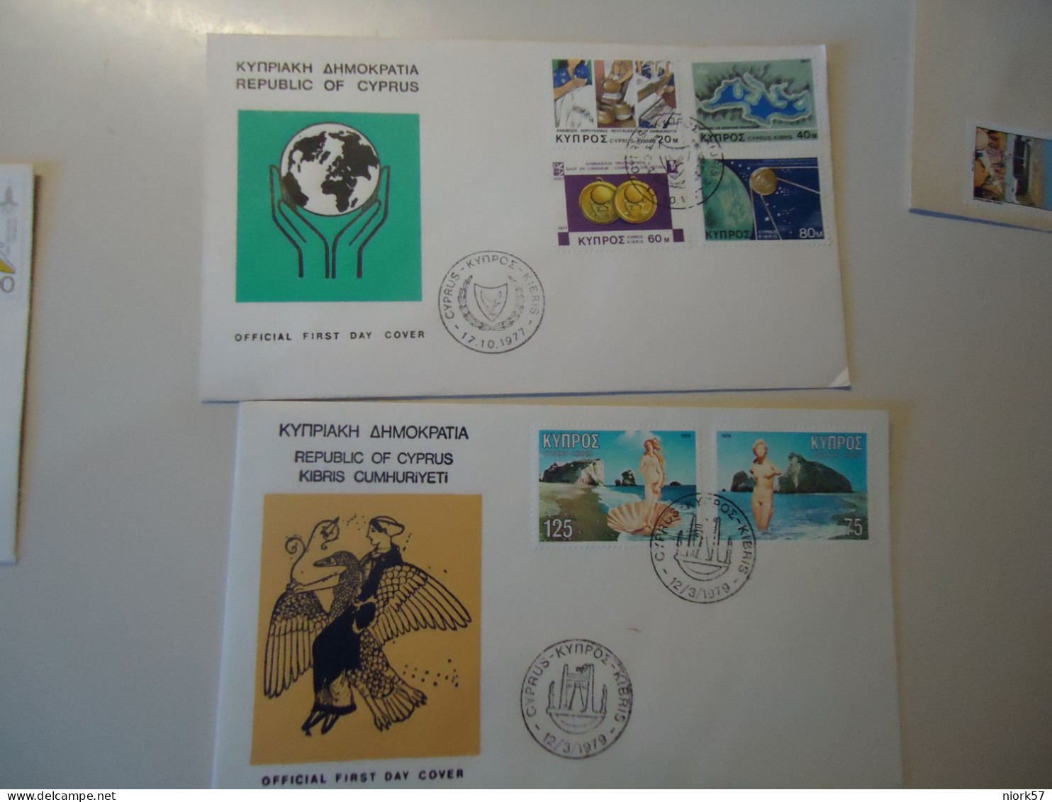 CYPRUS 2  FDC   AFRODITE  1979  ANNIVERSARIES 1977 - Covers & Documents