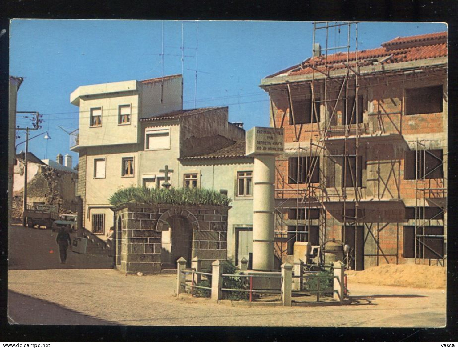 PORTUGAL  - ALCAINS . Padrao De  Elevacao A Villa . E Fonte Romana - Castelo Branco