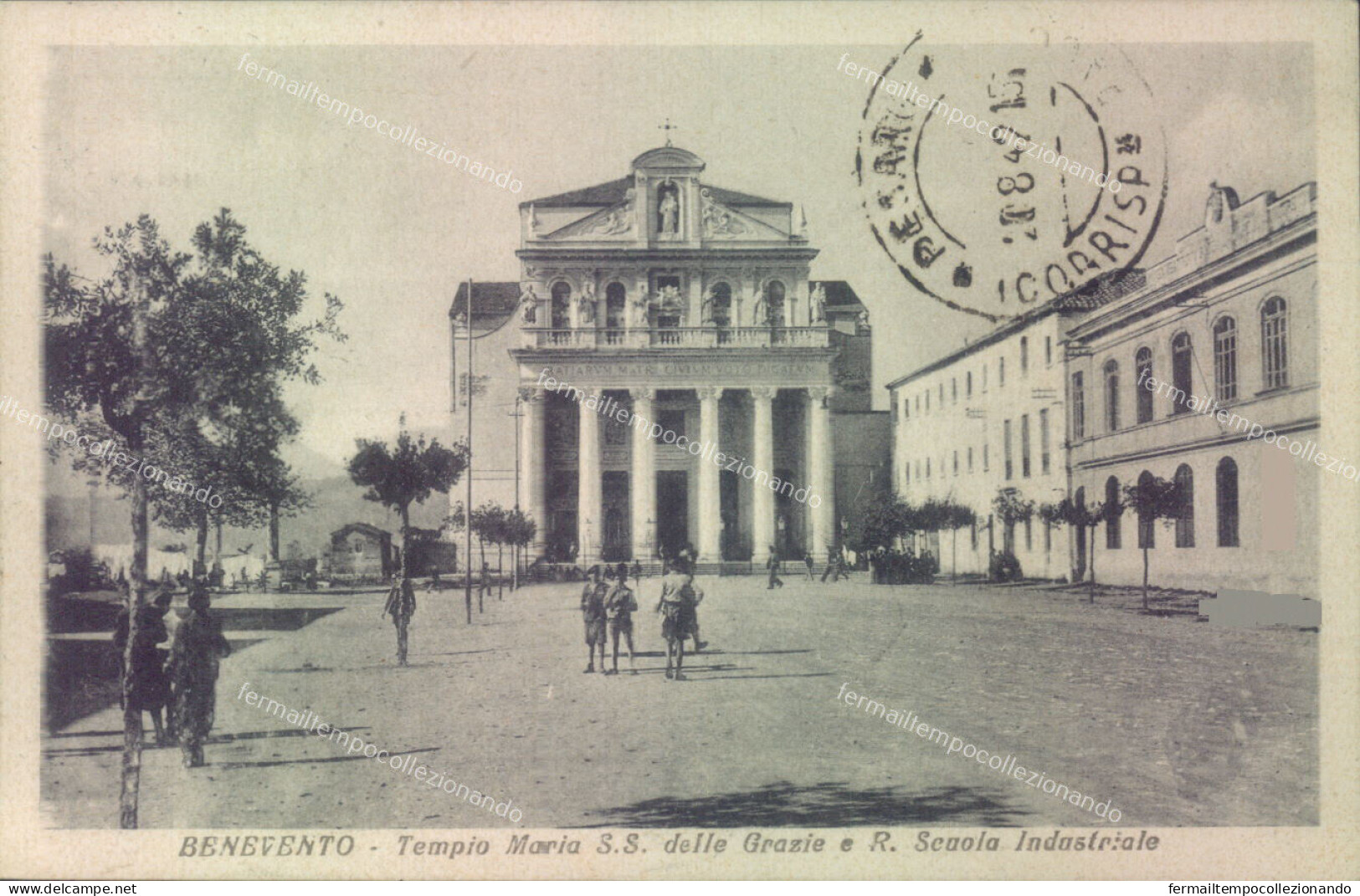 C633 Cartolina Benevento Tempio Maria Ss.delle Grazie E R.scuola Industriale  - Benevento