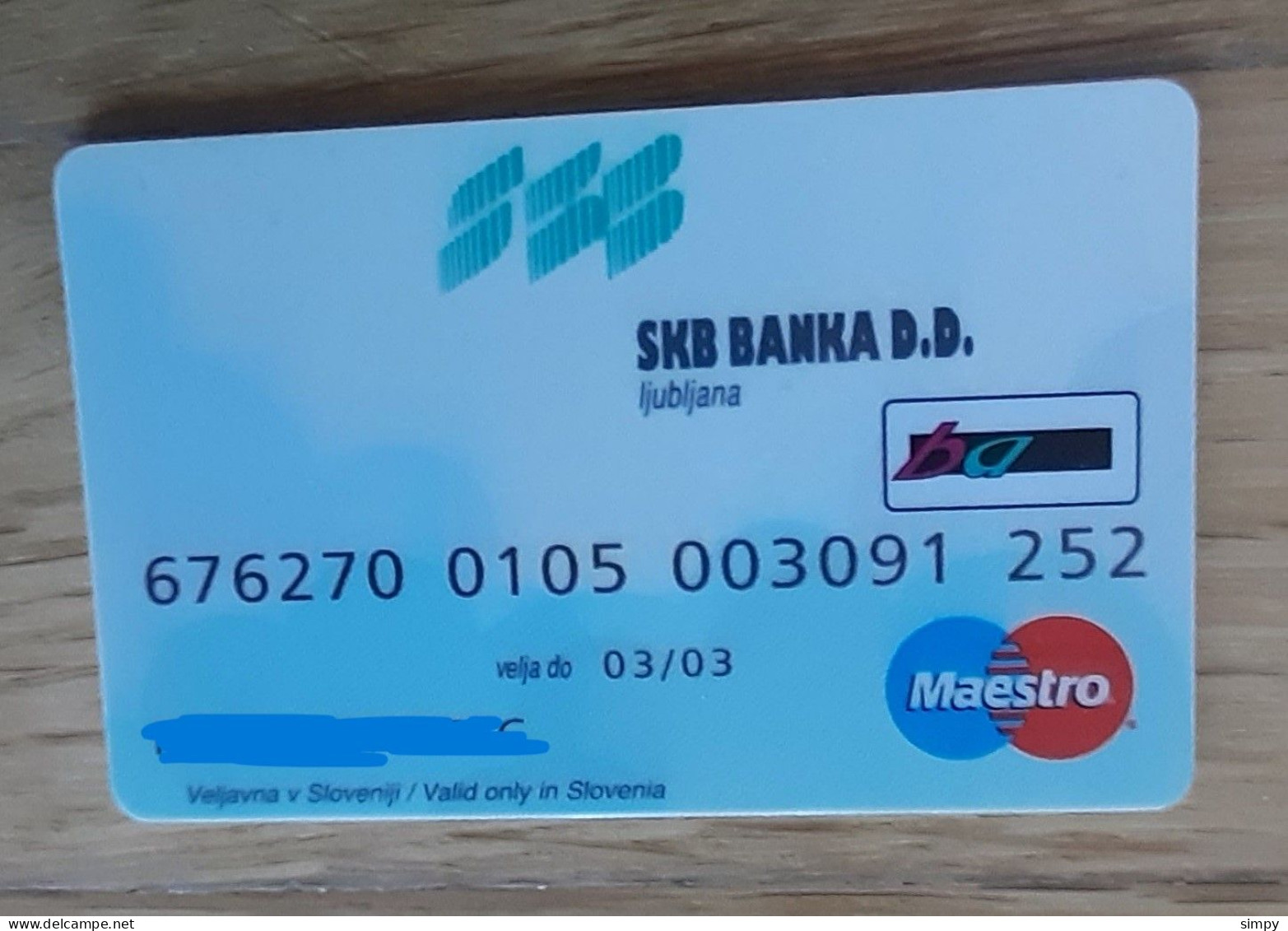 Slovenia Credit Card SKB Banka Maestro Bank Expired - Tarjetas De Crédito (caducidad Min 10 Años)