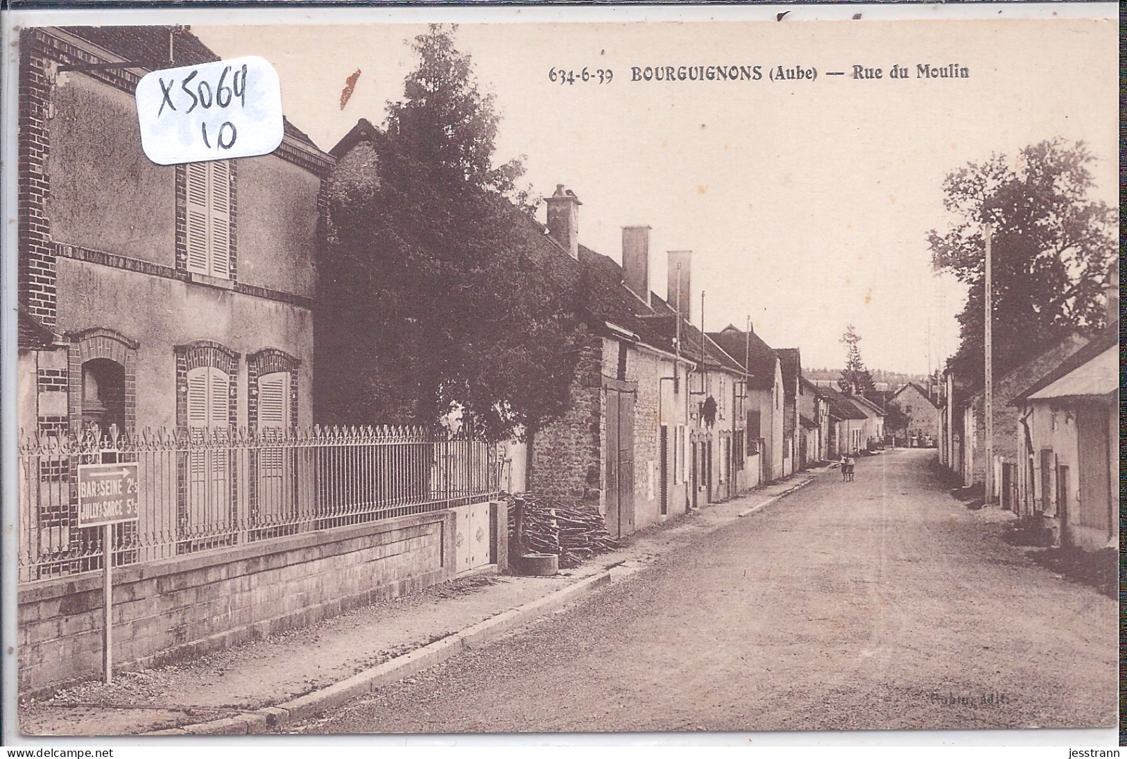 BOURGUIGNONS- RUE DU MOULIN- BRUNOT- CLICHE DATANT DE 1939 - Bar-sur-Seine