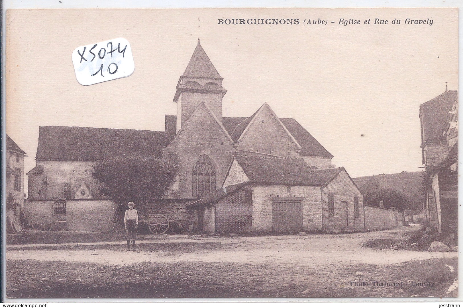 BOURGUIGNONS- L EGLISE ET LA RUE DU GRAVELY - Bar-sur-Seine