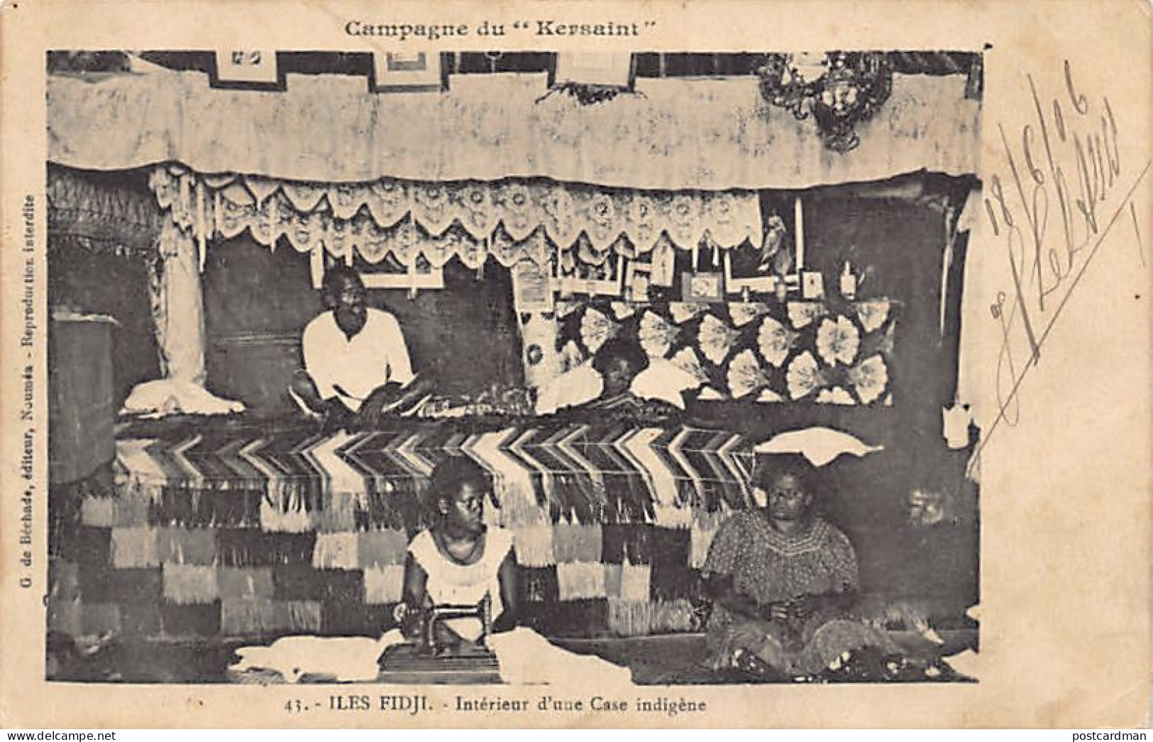 Fiji - Inside A Native Hit - Women Using A Sewing Machine - Campagne Du Kersaint - SEE SCANS FOR CONDITION - Publ. G. De - Fiji