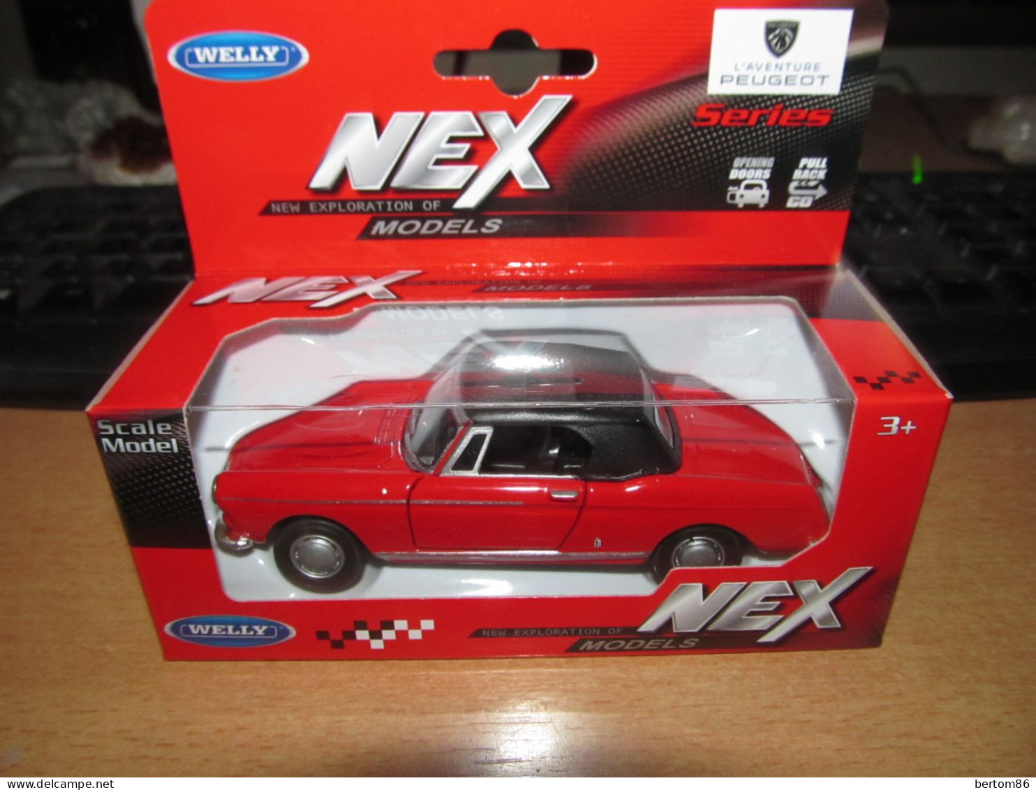 WELLY NEX - PEUGEOT 404 CABRIOLET - ROUGE  - ETAT NEUF SOUS BLISTER - - Other & Unclassified