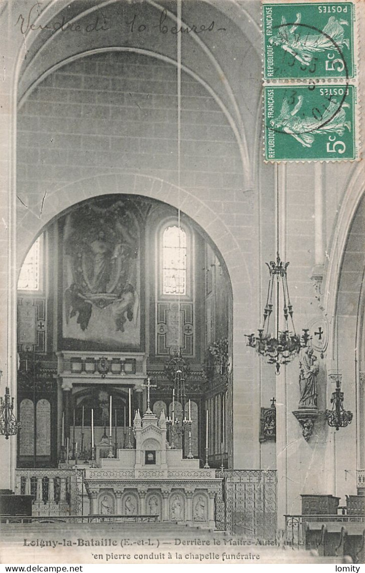 28 Loigny La Bataille Intérieur église Derrière Le Maitre Autel Un Escalier En Pierre Conduit à La Chambre Funéraire - Loigny