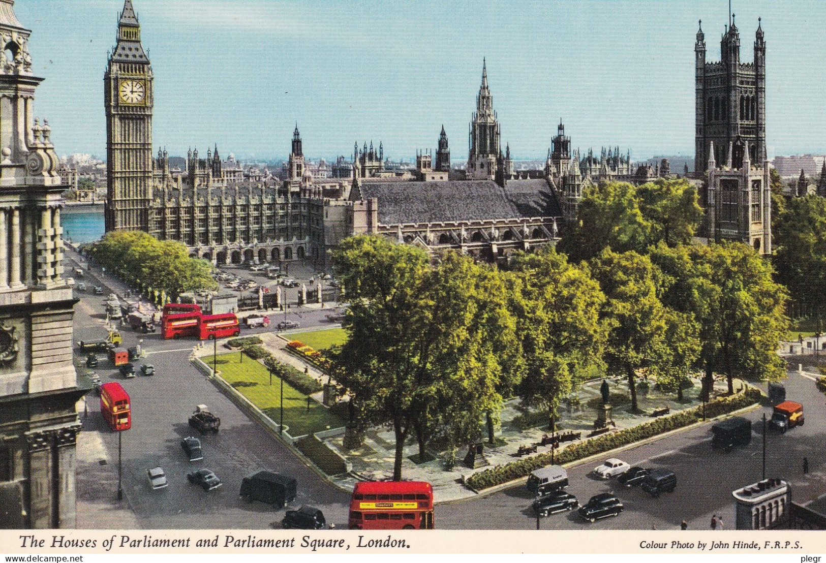 0-GBR01 01 115 - LONDON / LONDRES - THE HOUSES OF PARLIAMENT AND PARLIAMENT SQUARE - Houses Of Parliament