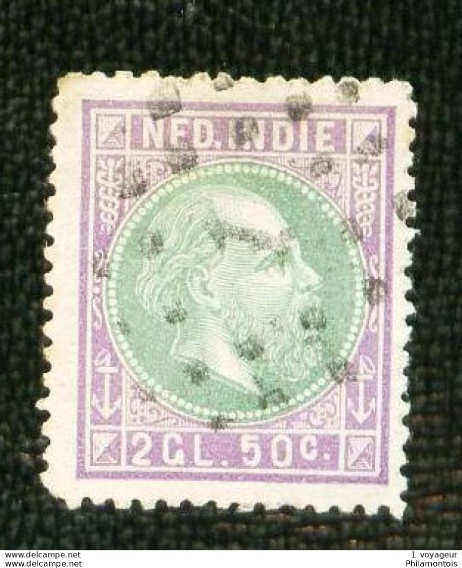 NED. IND. Yvert N° 15 - 2g50 Violet-brun Et Vert - Oblitéré - 1 Dent Courte. - Niederländisch-Indien