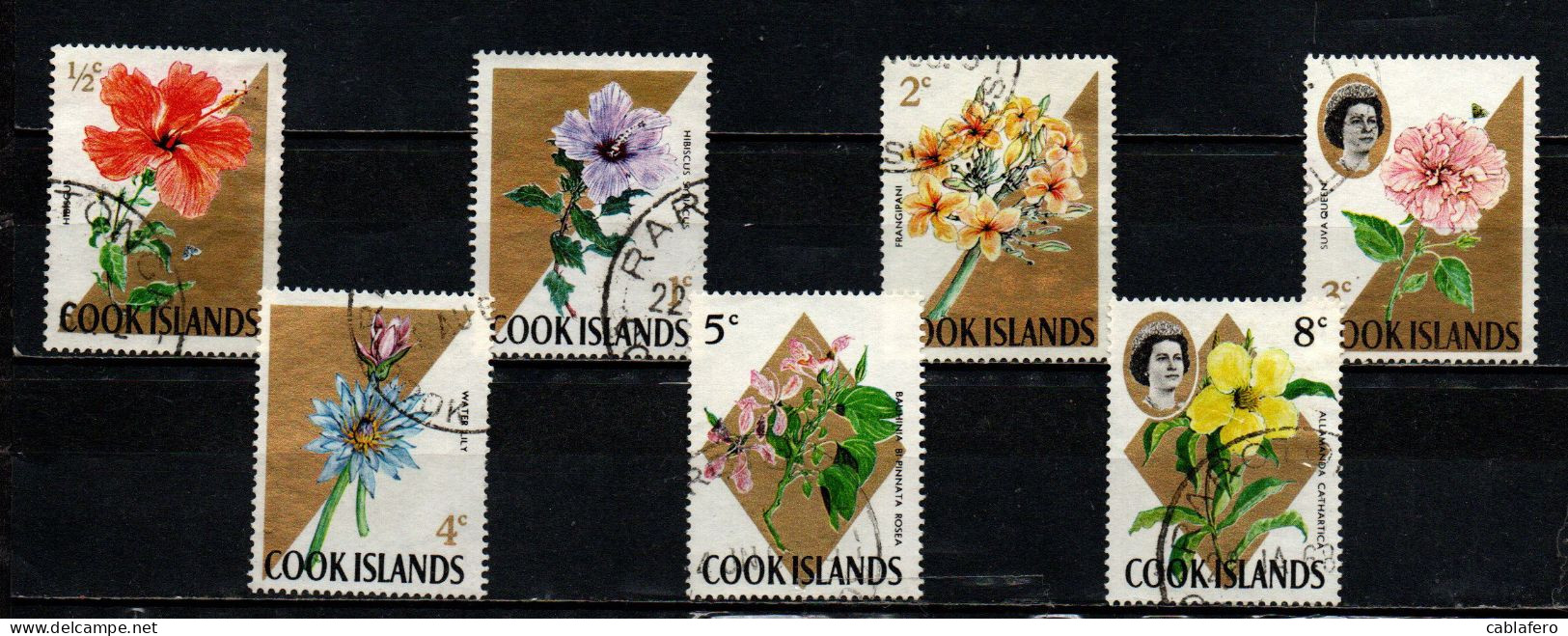 COOK ISLANDS - 1967 - Elizabeth II And Flowers - USATI - Islas Cook