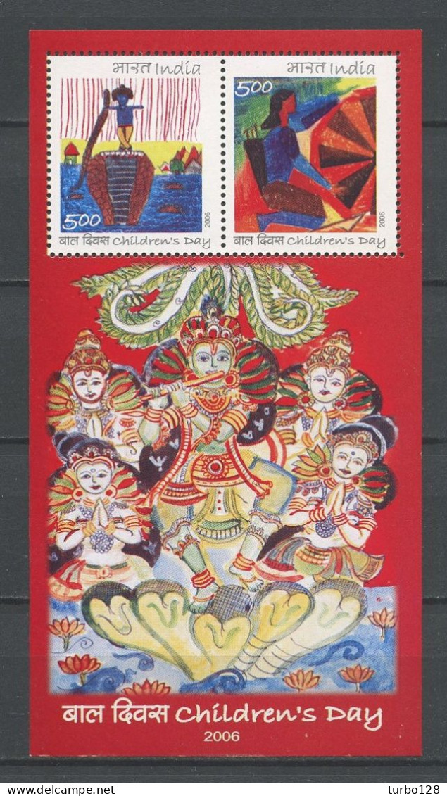 INDE 2006 Bloc N° 37 ** Neuf MNH Superbe Journée Des Enfants Children Personnage Femme Agenouillée - Ungebraucht