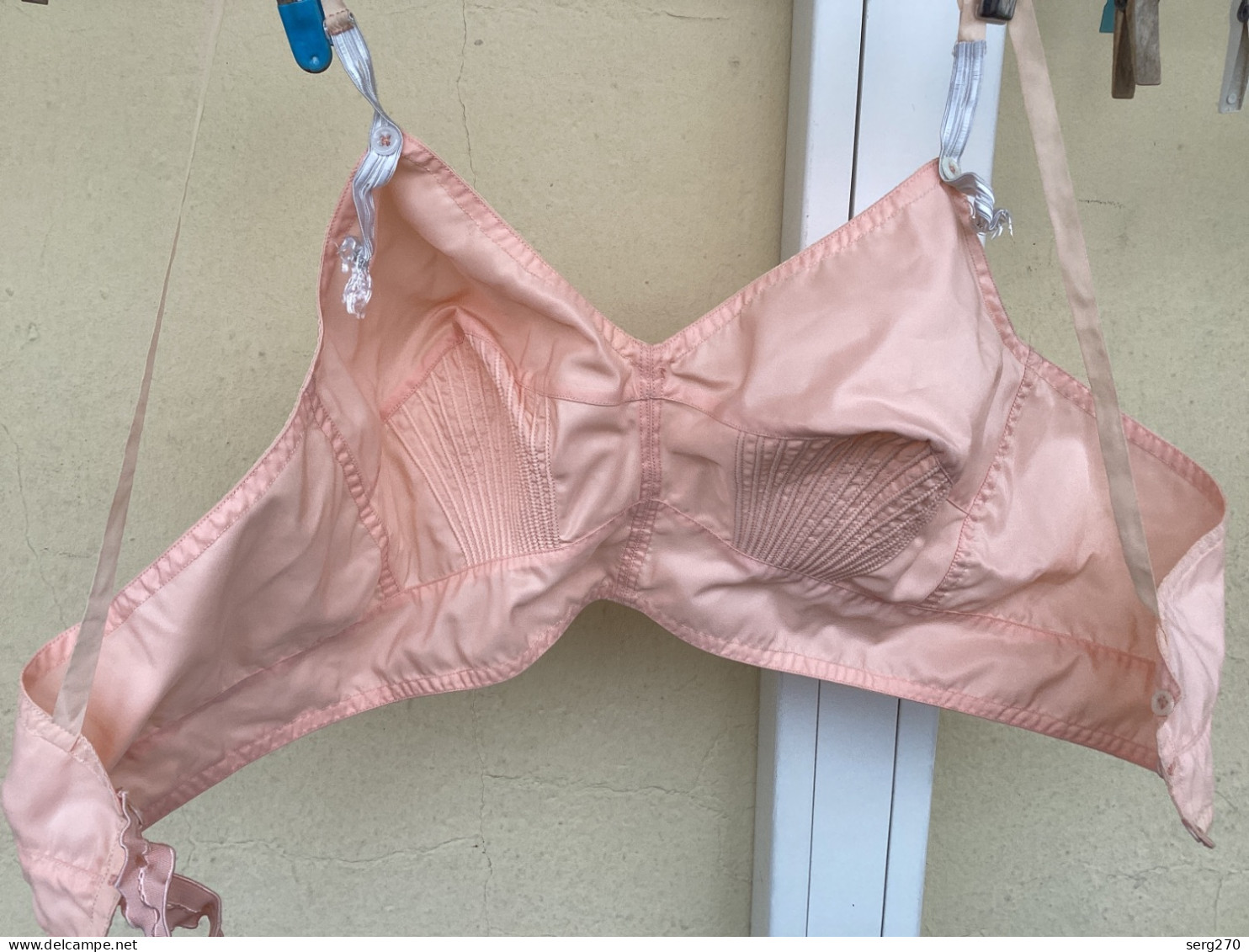 Ancien Soutien-gorge, En Nylon Rose, Orangé En Très Bon état Madine France - Biancheria Intima