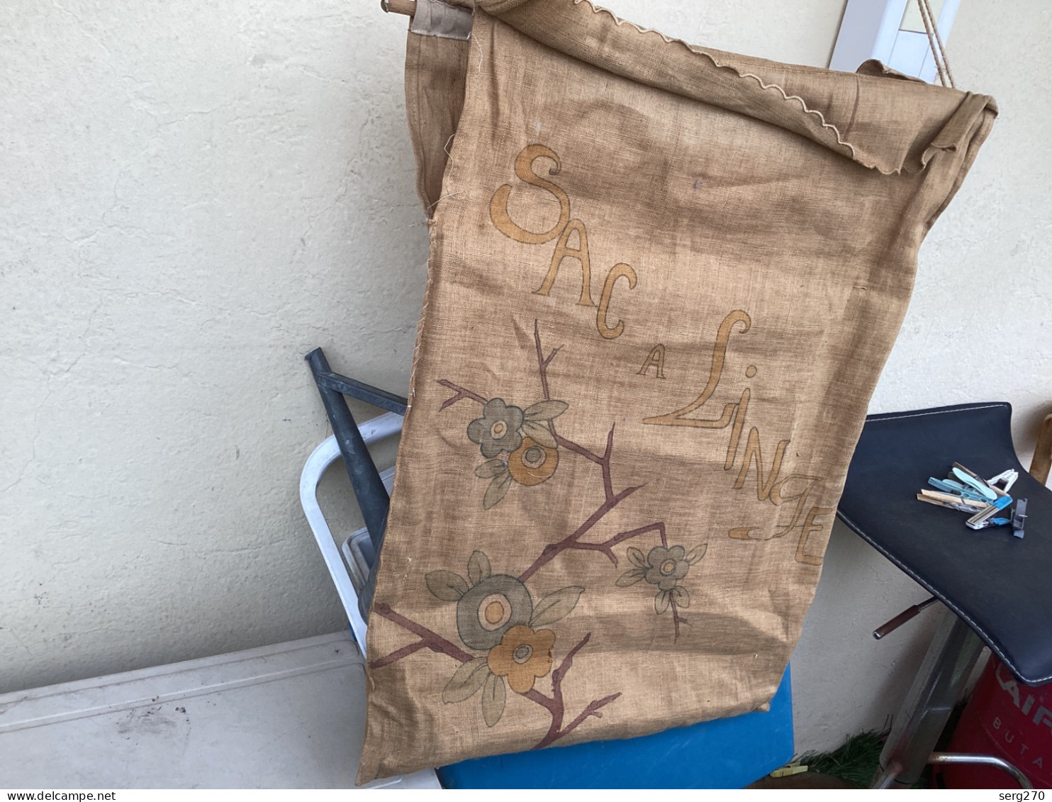 Ancien Sac  à Linge En Toile De Jute Avec Fleurs Sac à Linge - Bolsos Y  Billeteras