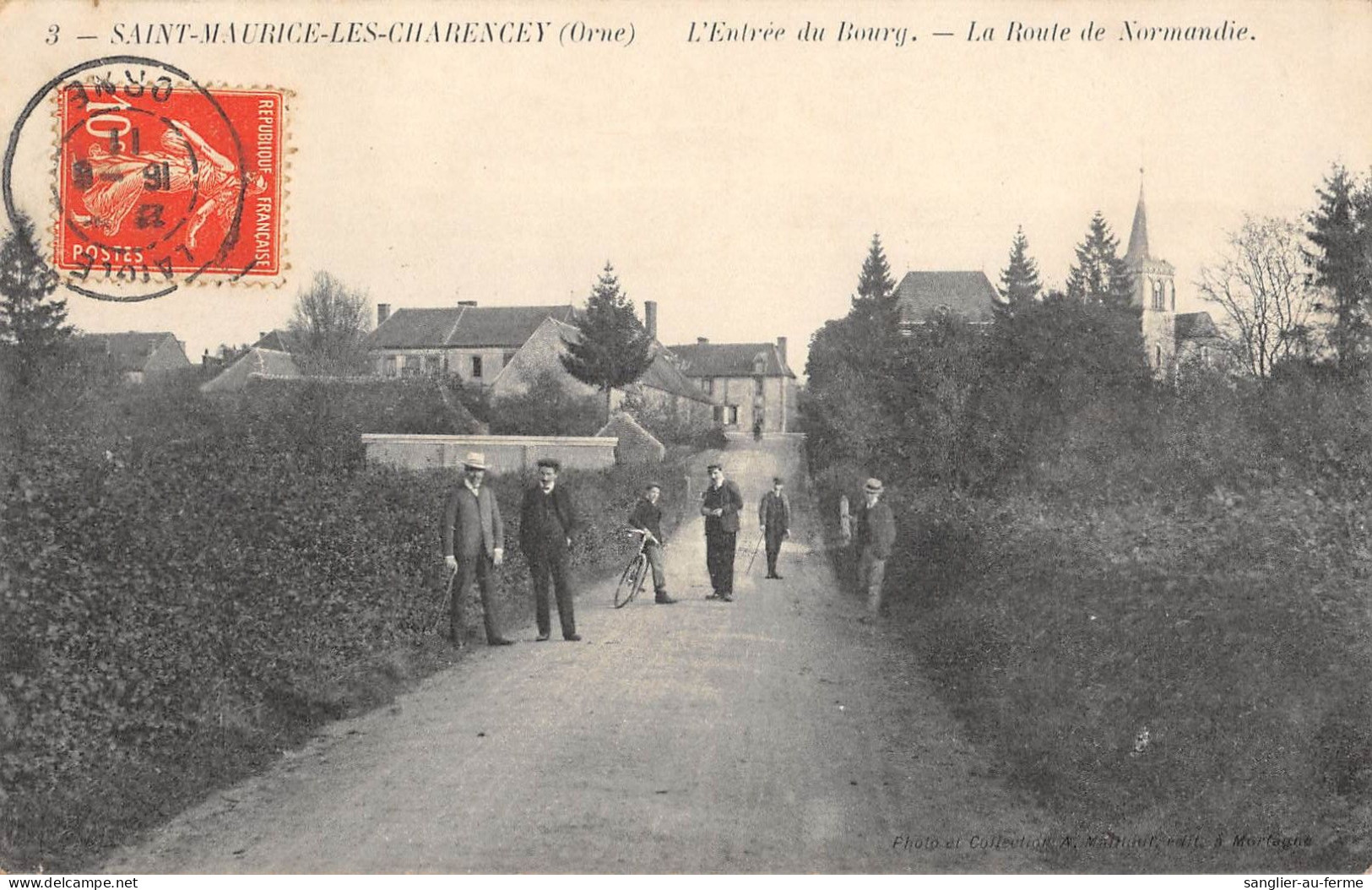 CPA 61 SAINT MAURICE LES CHARENCEY / L'ENTREE DU BOURG / LA ROUTE DE NORMANDIE - Sonstige & Ohne Zuordnung