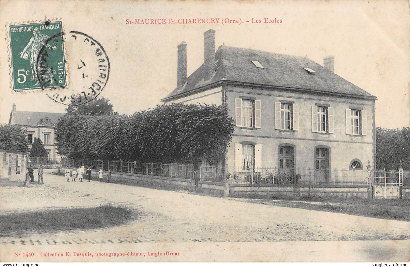 CPA 61 SAINT MAURICE LES CHARENCEY / LES ECOLES - Otros & Sin Clasificación